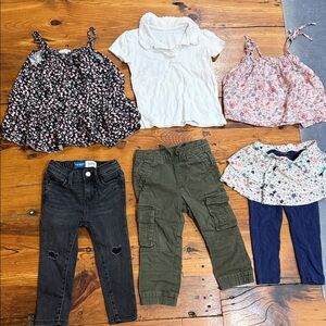 Bundle of Toddler Girl Kids Clothing with Floral Tops and Pants Size 2T